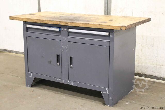 Верстак unbekannt 1500/700/H880 mm