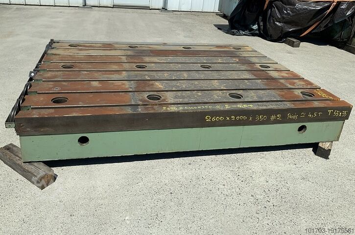 Чугунная кровать Taque fonte rainurée - Floor Plate 2600 x 2000 x 350 mm - No 2