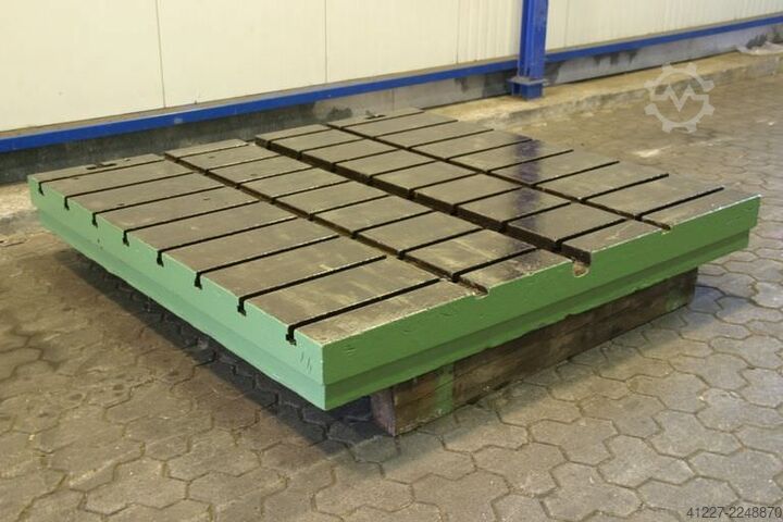 зажимная пластина с Т-образным пазом unbekannt Größe 2000/2005/H210 mm