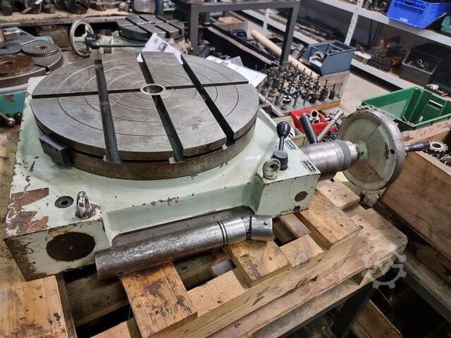 Круглый стол TOS KURIM IMF 500