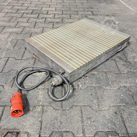 Магнитный патрон UNBEKANNT 700x500x105mm