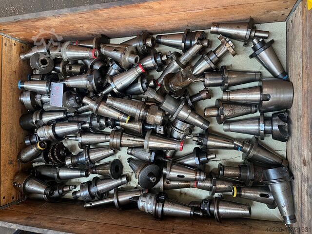 Держатель инструмента / держатель инструмента  