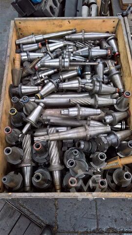 Держатель инструмента UNBEKANNT 