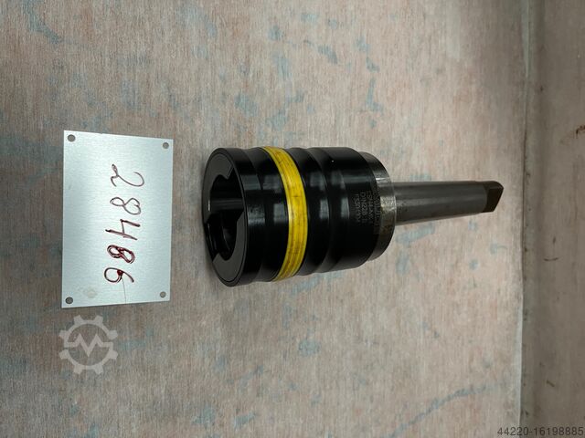 Резьбонарезной патрон/держатель инструмента  