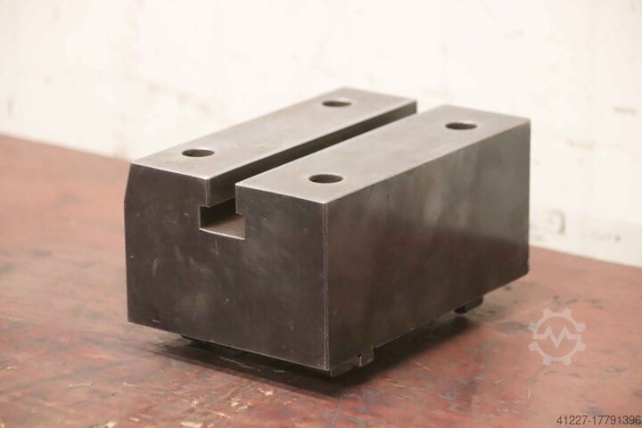 Зажимной кубик с Т-образным пазом Stahl 155/110/H90 mm