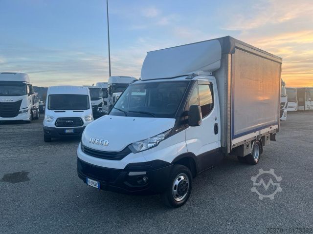 Кастомизированный фургон IVECO DAILY 35C15