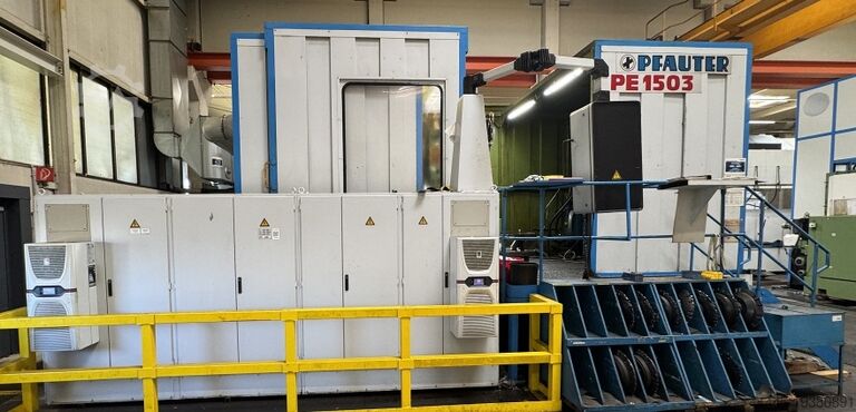 Зубофрезерный станок - вертикальный PFAUTER PE 1503
