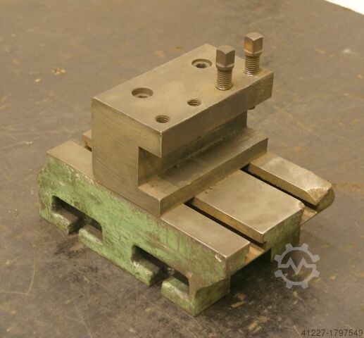 Стальной держатель Guss 260/160/H220 mm