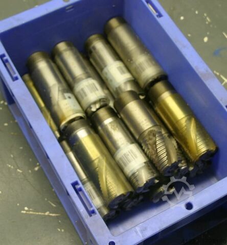 Концевая мельница 17 штук Protostar Ø32 x 40mm