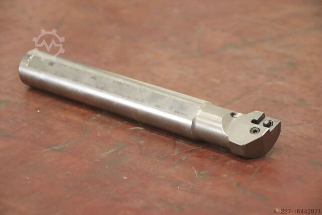 Токарный инструмент unbekannt A332S PCLNR12