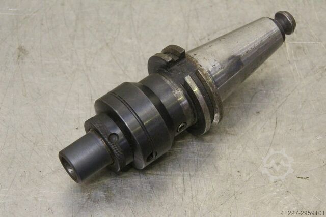 Фрезерный держатель SK40 Kennametal Adapter SK40/MK2