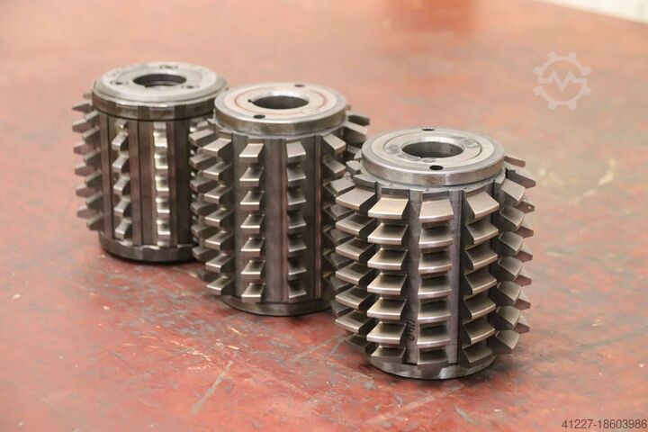 модульная фрезерная пластина 3 шт. Fette Mod.4,5 R1