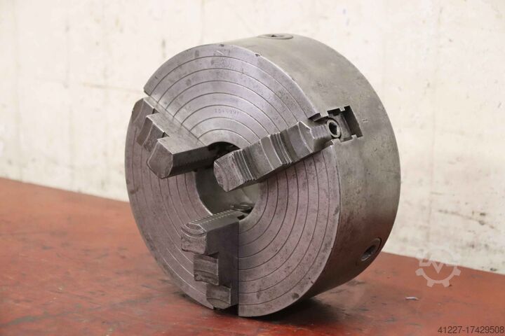 Прецизионный трехкулачковый патрон SCA Skand Chuckfabriks Ø 230 mm