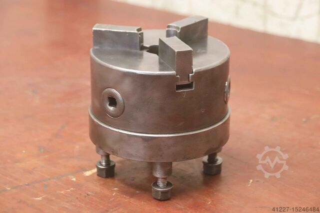 Трехкулачковый патрон unbekannt Ø 130 mm