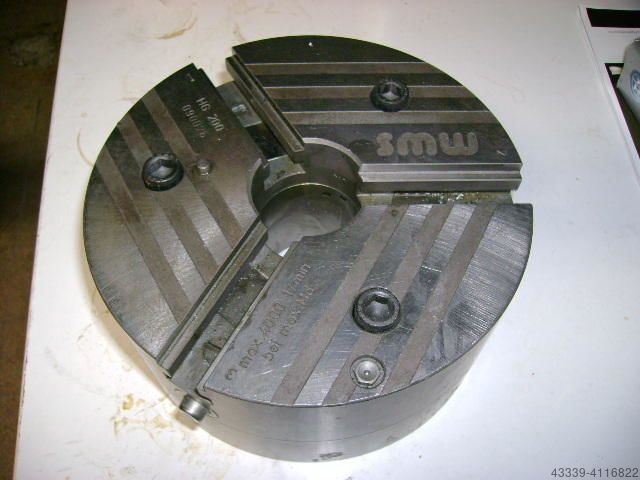 3-челюстной клиновидный зажимной патрон SMW HG 200