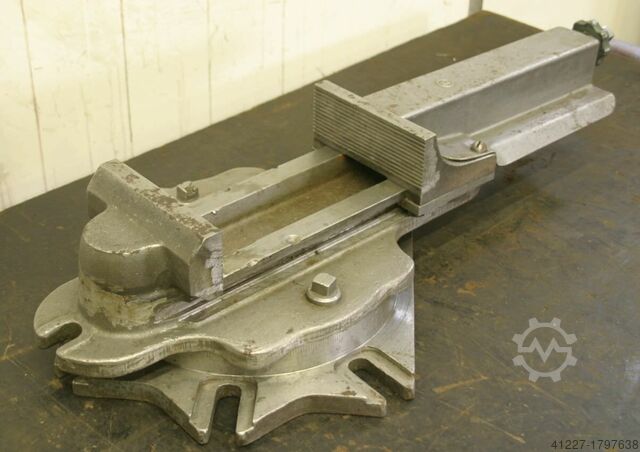 Машинные тиски Brockhaus Spanweite 270 mm