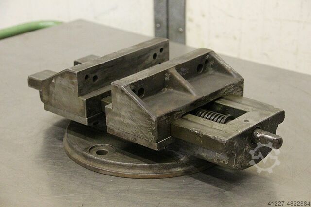 Машинные тиски unbekannt Spannweite 240 mm