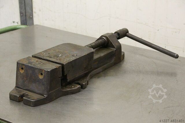 Машинные тиски unbekannt Spannweite 145 mm