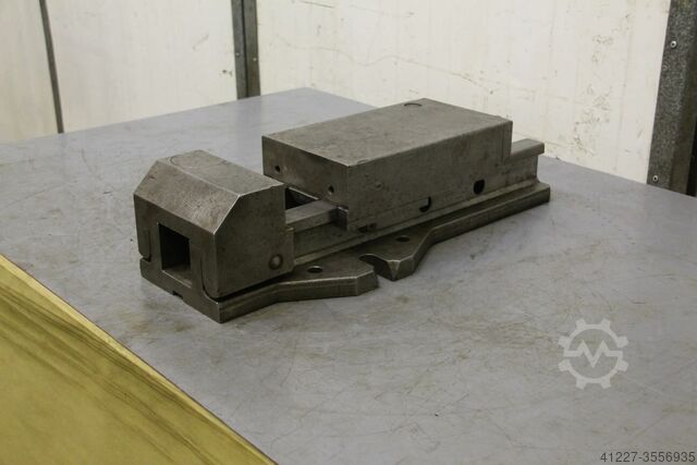 тиски гидравлической машины Unbekannt Spannweite 340 mm