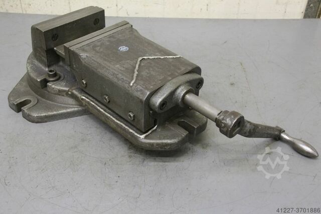 Тиски поворотной машины Röhm RMB4 Spannweite 138 mm