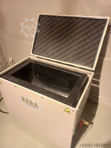 Вибрационная машина для отделки поверхностей ZEGA ZTV50 Trough type vibratory machine