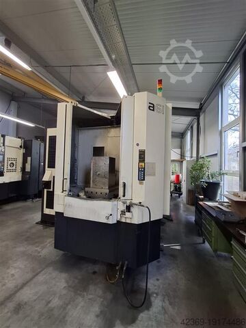 Обрабатывающий центр - горизонтальный MAKINO A 61