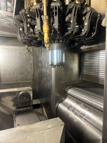 Вертикальный обрабатывающий центр CHIRON FZ 15 W