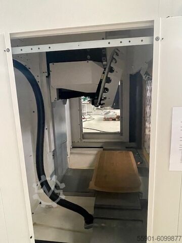 Вертикальный обрабатывающий центр FANUC Robodrill α-D21LiB5 ADVANCED