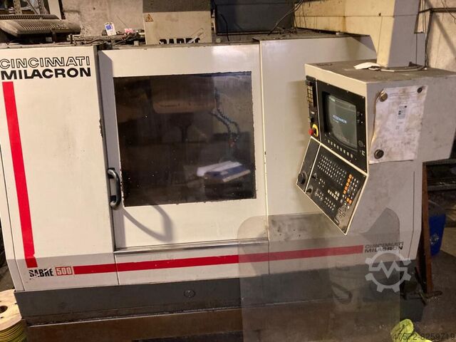 вертикальный обрабатывающий центр CINCINNATI SABRE 500