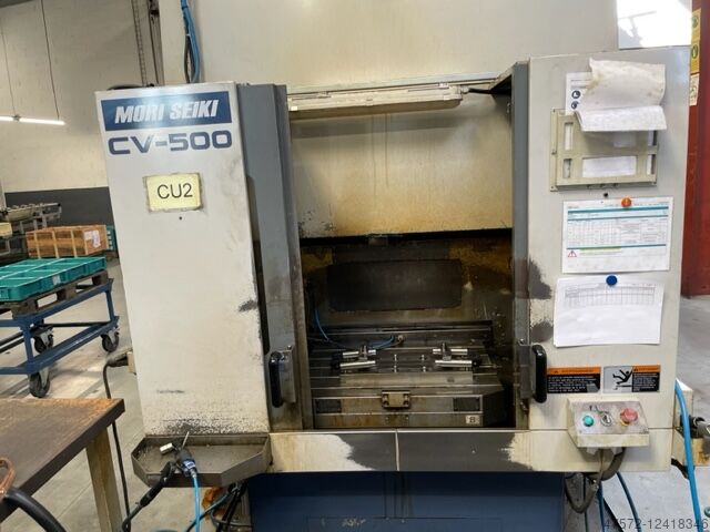 вертикальный обрабатывающий центр с ЧПУ Mori Seiki CV 500