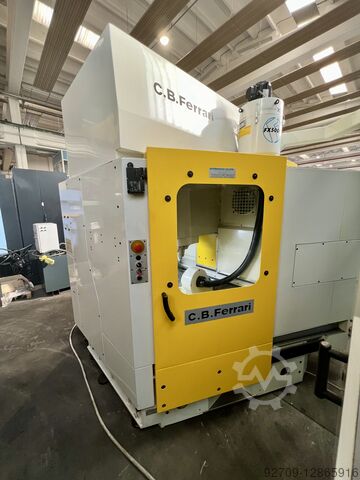 5-осевой вертикальный обрабатывающий центр CB FERRARI ML45