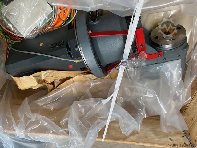 Вертикальный обрабатывающий центр CHIRON FZ