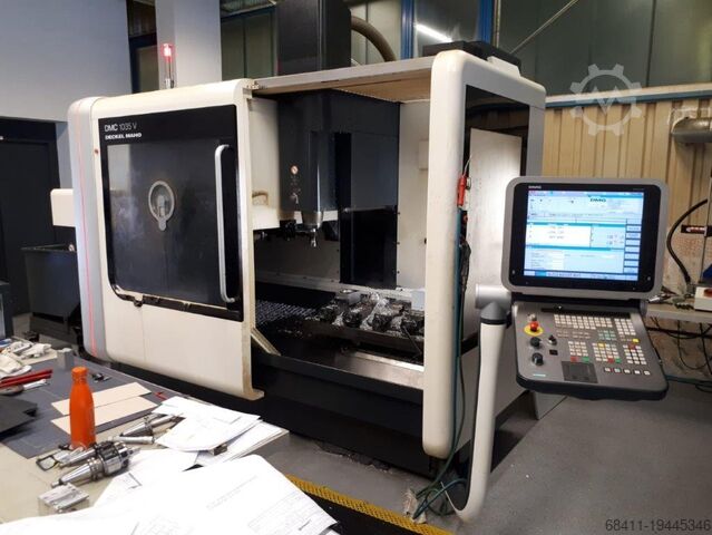 Вертикальный обрабатывающий центр с ЧПУ DMG DMC 1035 V