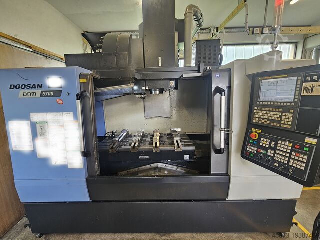 Вертикальный обрабатывающий центр DOOSAN DNM 5700
