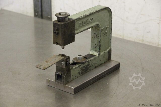 дыропробивное устройство CEWE PW 8-150