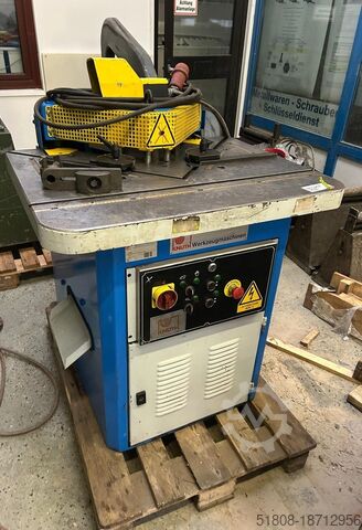 Вырубные машины с фиксированным углом 90° Knuth KKM 250.6 250 x 6 mm