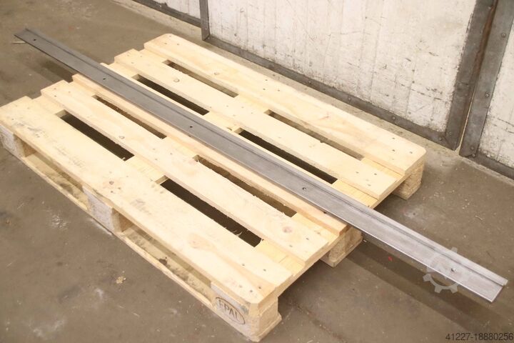 Гибочный инструмент 2020 мм unbekannt 25 x 95 mm  R5