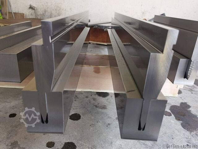 Инструменты для листогибочного пресса CNSTAMP Hemming tool for Amada