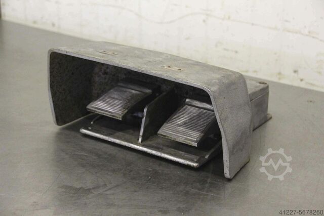 Педальный выключатель Steute 2-pedalig  C S2 OS/OS