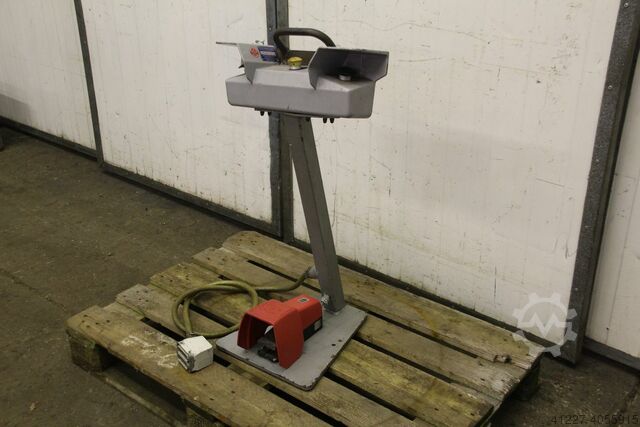 Двухручная панель управления с ножным переключателем Elan SEP 01.0.4.0.22.Z3