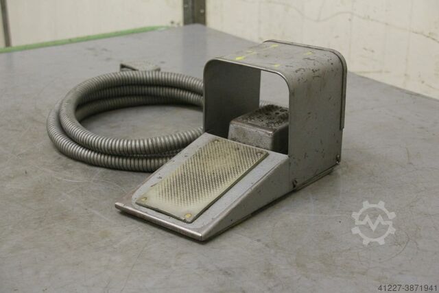 Педальный выключатель Trumpf Sunimat 400