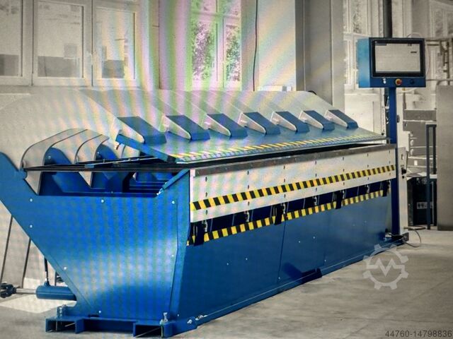 Поворотный гибочный станок Линии продольной резки CZECH Maschinenbau 