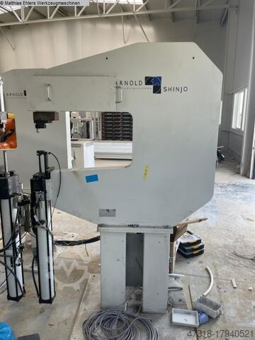 Клепальный станок ARNOLD SHINJO KP5S C-BUEGEL