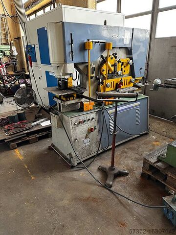 Гидравлические ножницы для профильной стали Bernardo HPS 90