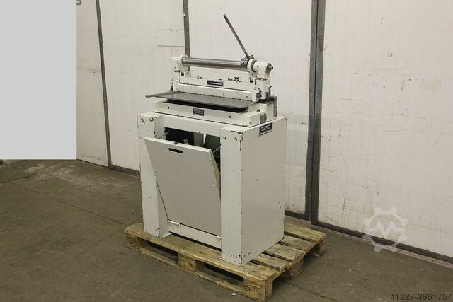 Ручные гильотинные ножницы со складывающейся машиной Weinbrenner UBM6