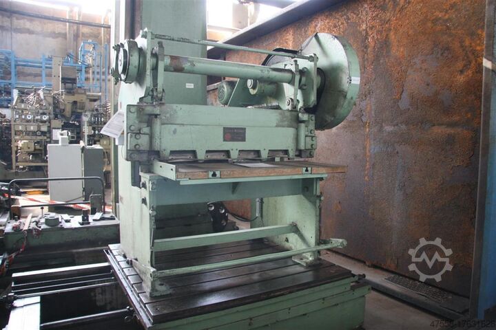 Гильотинные ножницы - механические Modrach UKA 20-1010