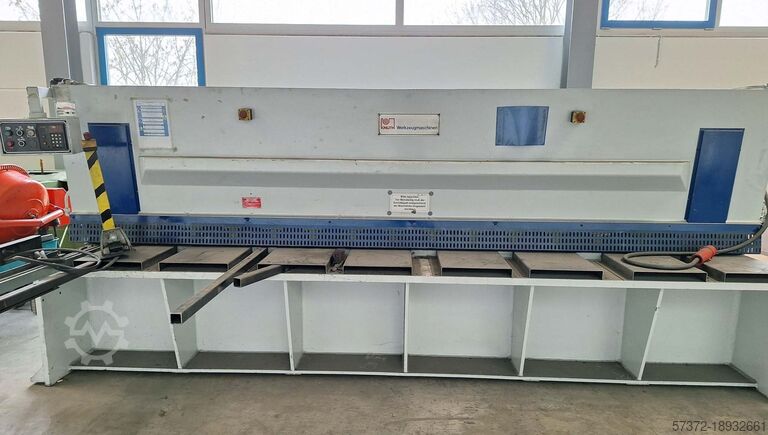 Гильотинные ножницы Durmazlar DHGM 4006