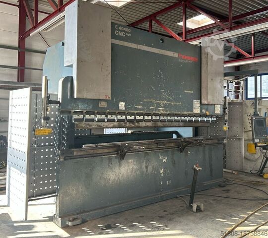 Листогибочные прессы с ЧПУ DURMA AD-R 40400  4m x 400 to  4 Achsen+ CNC Bombie