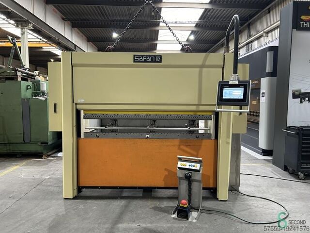 Листогибочные прессы Safan SMK40-2100 Safan SMK40-2100 SMK