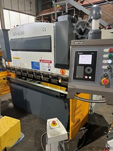 Гибочный пресс Mantech CNC 40Ton x 2000mm